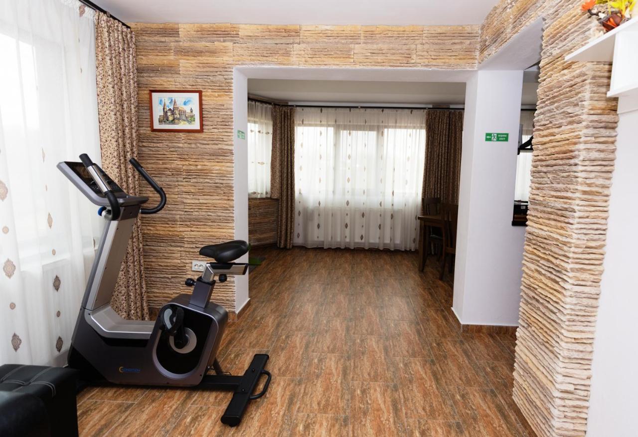 Stejarul Lui Andrei Hotel Izvoarele  Exterior photo